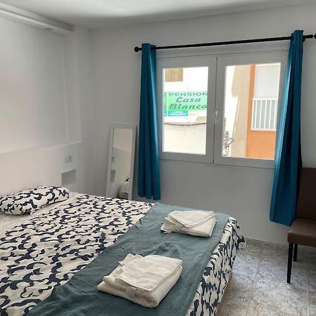 Giovina Living Av Suecia 150M From Beach لوس كريستيانوس المظهر الخارجي الصورة